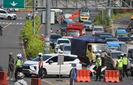 18.708 Kendaraan Ditolak Masuk Jakarta