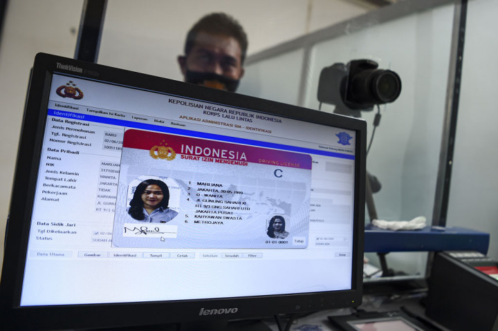 Layanan Perpanjangan SIM Kembali Dibuka