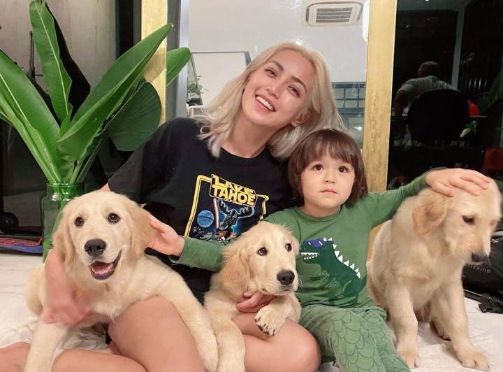 Jessica Iskandar Khawatir Aturan New Normal untuk Kegiatan Sekolah