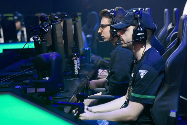 Stres, Ikon Esports Jian Zihao Pensiun Dini