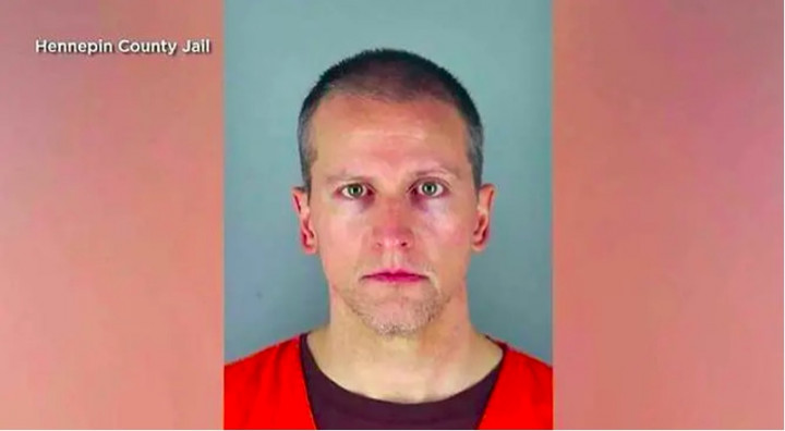 Pengadilan Dakwa Empat Polisi Terlibat dalam Pembunuhan Floyd