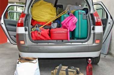 Benarkah Sering Bawa Muatan Berat Bikin Ban Cepat Aus?