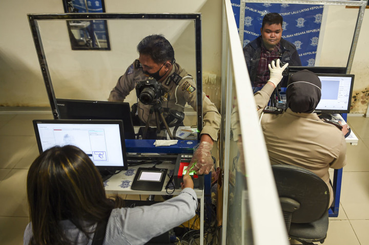 Satpas SIM Daan Mogot Layani 800 Pemohon