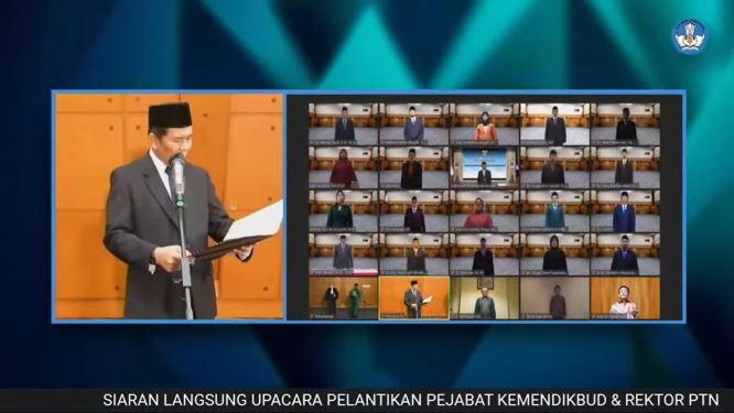 Kemendikbud Lantik Pejabat Tinggi Hingga Rektor