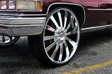 Masalah yang Sering Muncul Ketika Mobil Pakai Pelek dan Ban Lebar