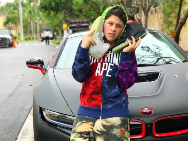 The Sneaker Don Remaja Sukses Penjual Sneakers di Amerika