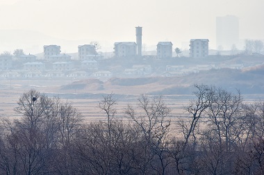Perdana Sejak 2018, Korut Tidak Angkat Telepon Korsel