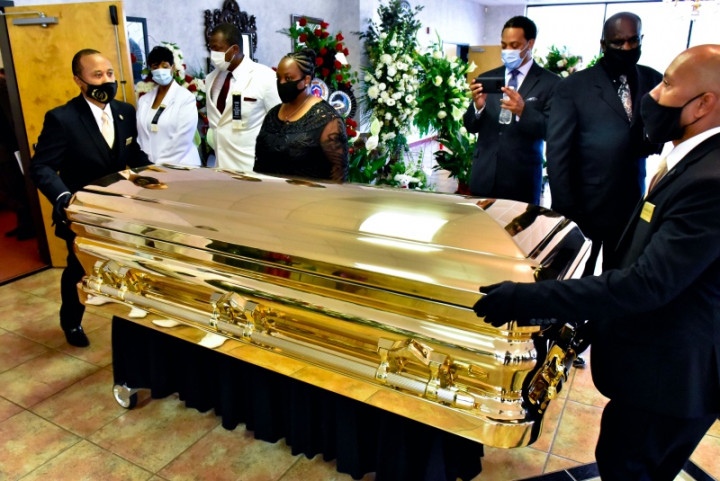 Joe Biden Akan Temui Keluarga George Floyd Sebelum Pemakaman