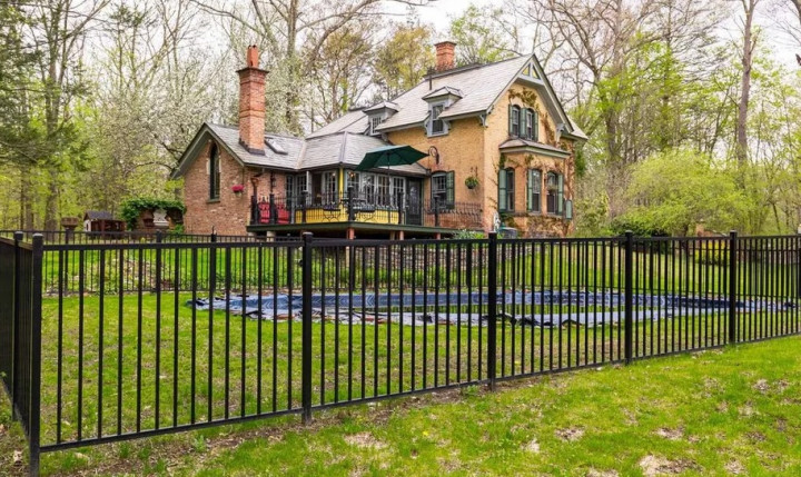 Rumah Masa Kecil Eleanor Roosevelt Dijual