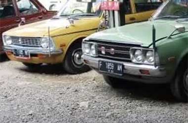 Tips Membeli Mobil Tua