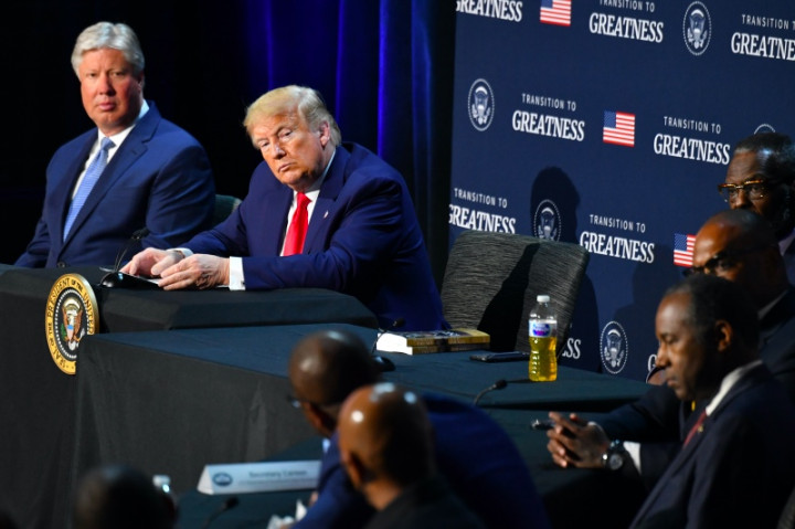 Trump Akan Keluarkan Perintah Eksekutif Terkait Kekerasan Polisi