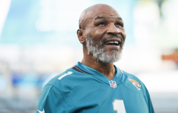 Mike Tyson Tolak Tawaran Duel dengan Legenda MMA