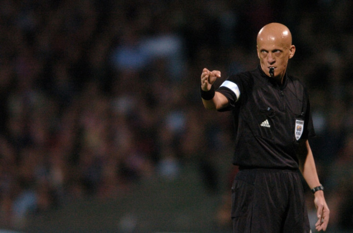 LEGEND! Pierluigi Collina Wasit yang Paling Ditakuti