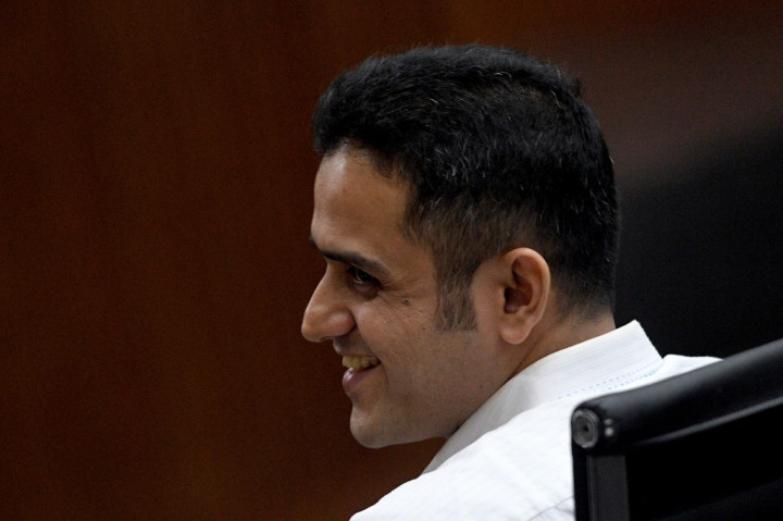 Perjalanan Nazaruddin 'Selamatkan' Diri Hingga Bebas Bersyarat