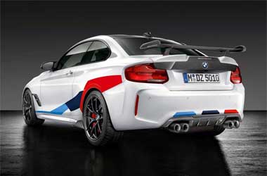 BMW M2 Competition ala M Performance Tampil Sporty