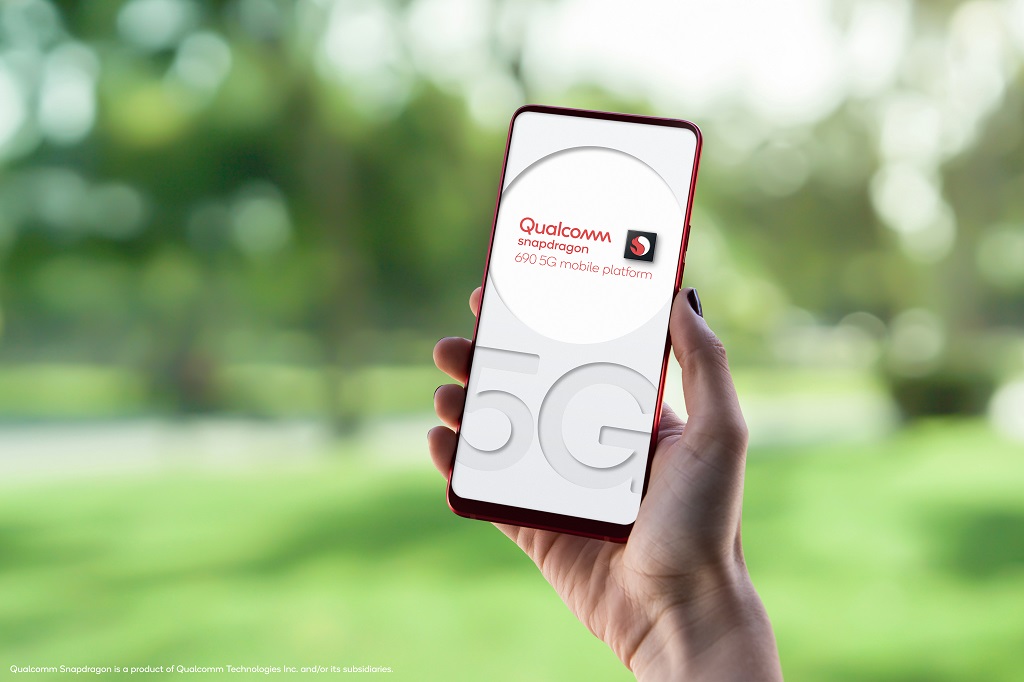 Smartphone dengan chipset 5G Qualcomm Snapdragon 690.