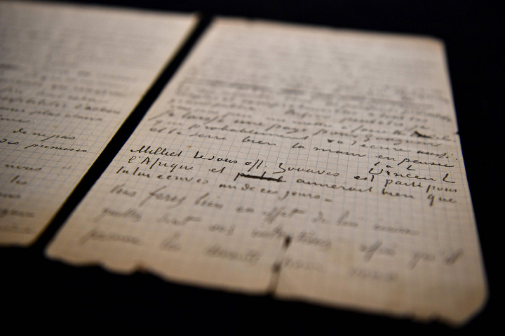 Surat Kunjungan Van Gogh ke Rumah Prostitusi Laku Rp3,4 Miliar