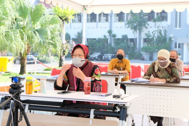 Wali Kota Surabaya, Tri Rismaharini di Balai Kota Surabaya, Jumat, 19 Juni 2020. ANTARA/HO-Humas Pemkot Surabaya