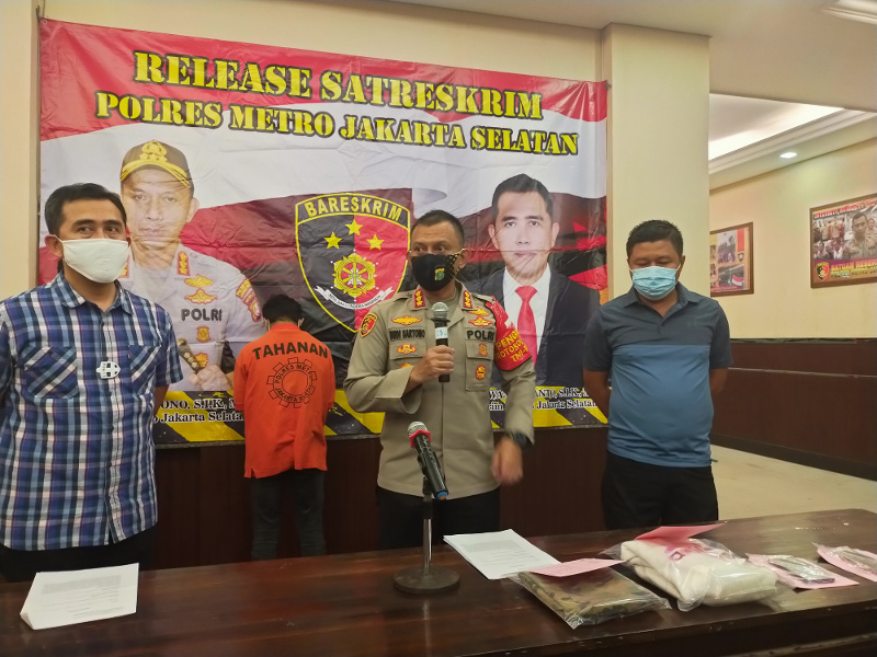 Kapolres Jakarta Selatan Kombes Budi Sartono dalam rilis kasus pembegalan terhadap pesepeda di Kawasan Jakarta Selatan. Medcom.id/Jufriansyah