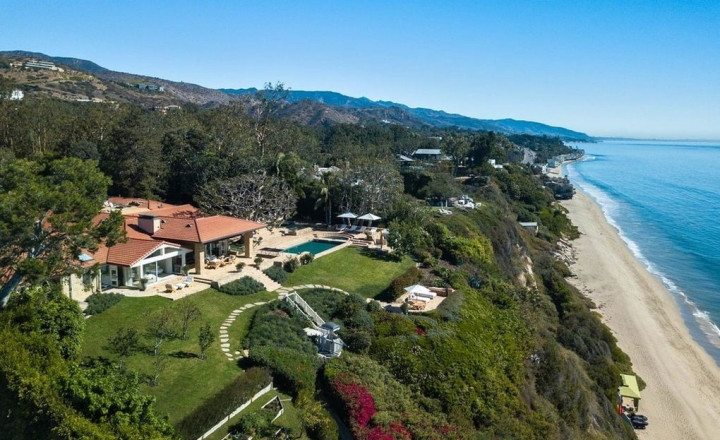 Intip Rumah Mewah Sosialita yang Dijual Rp1,7 Triliun