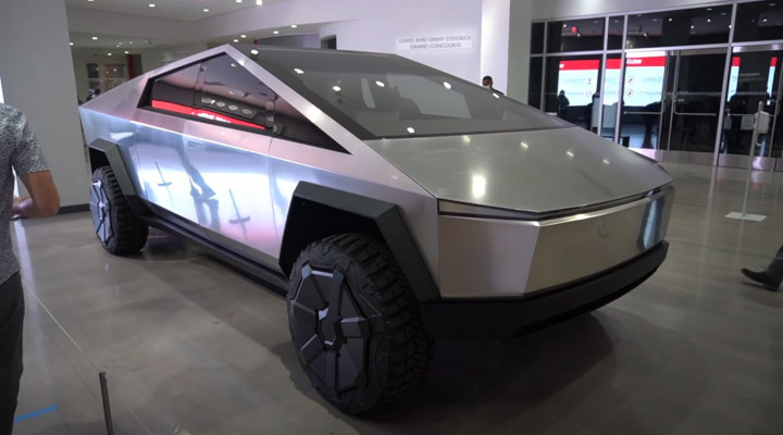 Belum Dipasarkan, Tesla Cybertruck Sudah Dimuseumkan
