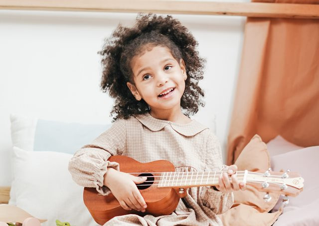 9 Alasan Mengapa Anak Perlu Belajar Main Musik