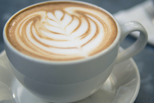 Cara Mudah Buat Kopi di Rumah Seenak Coffee Shop