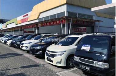Bisnis Mobil Bekas Belum Pulih