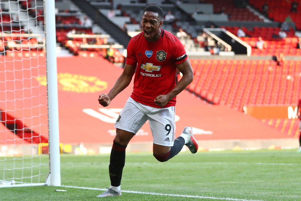 Martial Hattrick, MU Menang Tekuk Sheffield 3-0