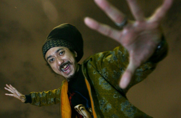 Album Satryo Ras Muhamad Dipuji Media Internasional