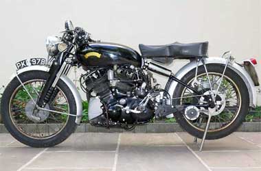 Mengenal Vincent Black Shadow, Superbike Klasik Tertua di Dunia