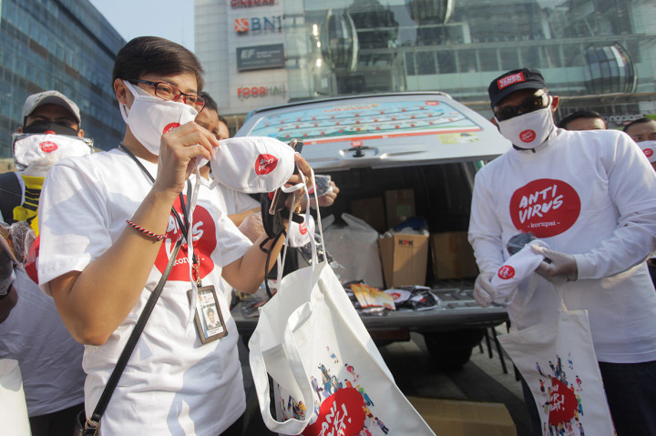 KPK Sampaikan Pesan Antikorupsi Lewat Masker