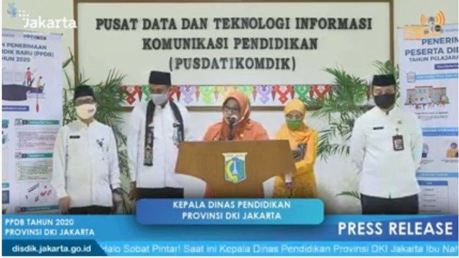 Kadisdik DKI Diteriaki Pembohong Saat Jumpa Pers PPDB