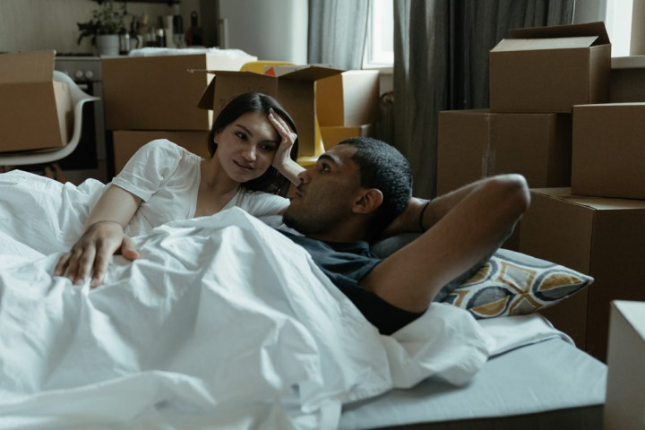 Bagaimana Menghadapi Pasangan yang Kerap Kehilangan Hasrat?