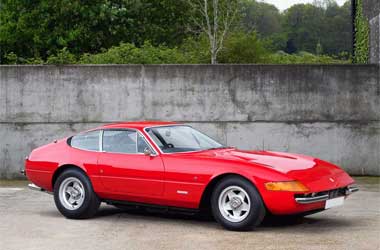 Intip Koleksi Ferarri Klasik Elton John