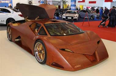 Supercar Unik Terbuat dari Kayu