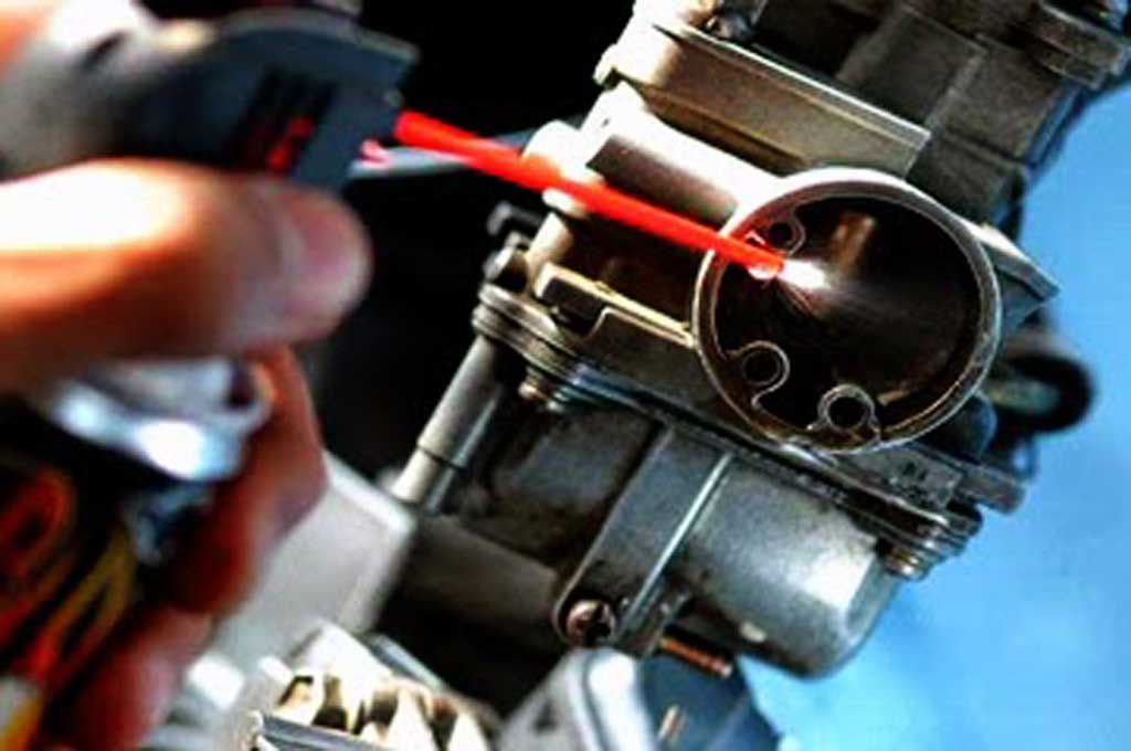 Ruang bakar bersih bikin tarikan mesin motor enteng. Otozon