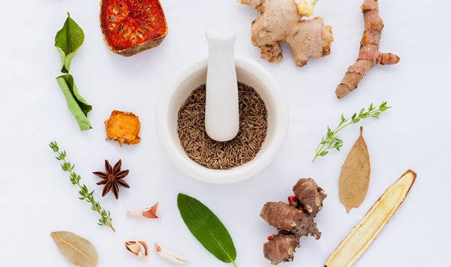 Efek Jamu Pahit di Payudara untuk Menyapih Anak