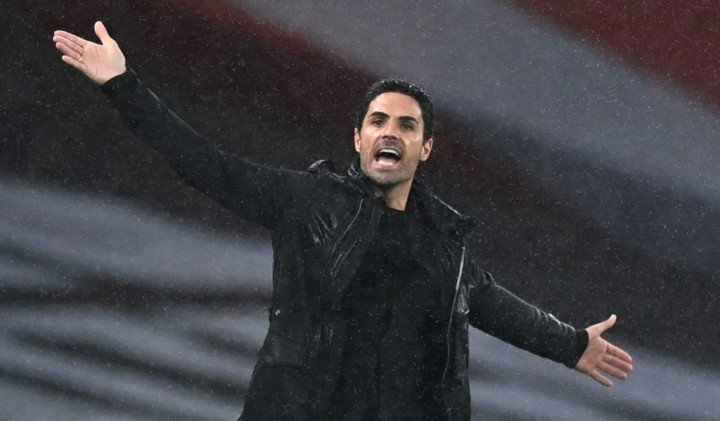 Arteta Murka dengan Wasit