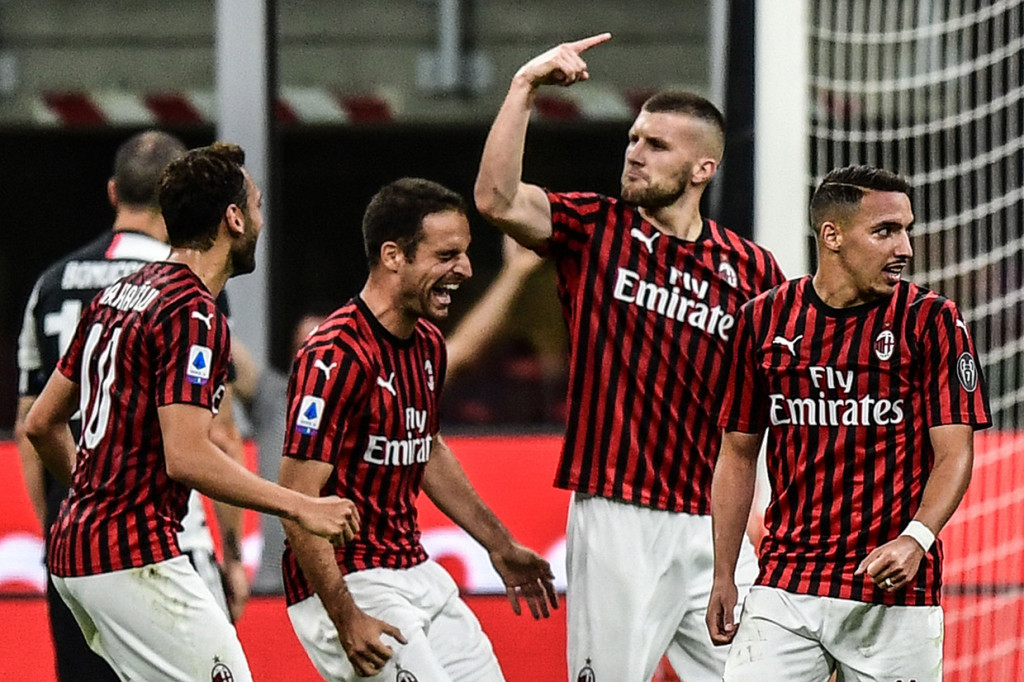 Milan Taklukkan Juventus di San Siro