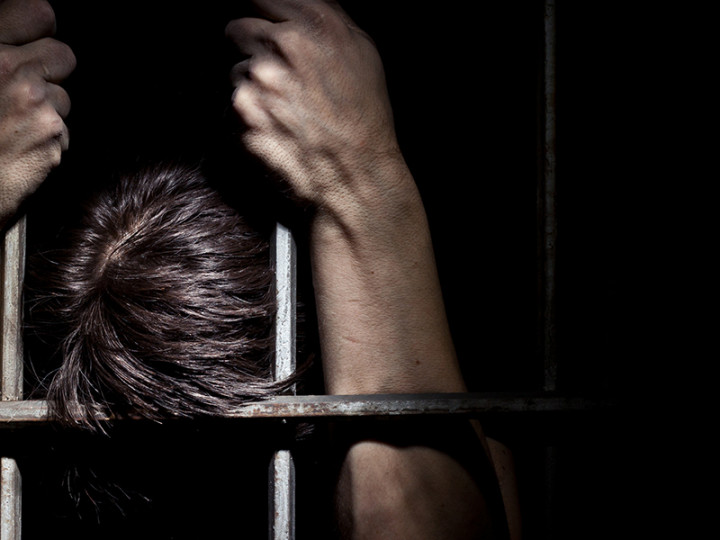 5 Tahanan Polsek Sukarami Palembang Kabur