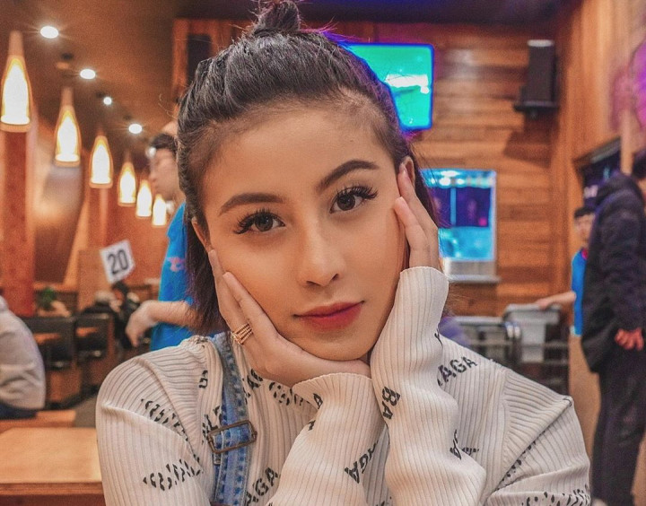 Awkarin Tak Pernah Berpikir Akan Menjadi Publik Figur