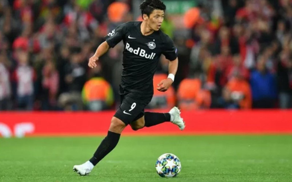 Hwang Hee-chan (AFP/Paul Ellis)