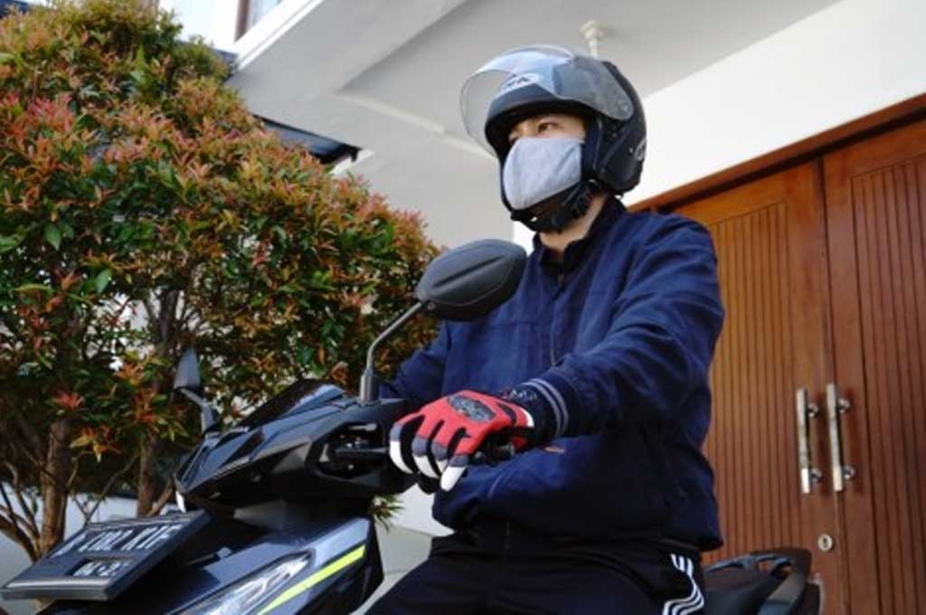 Ada sejumlah kebiasaan baru yang harus dijalankan pengendara sepeda motor di era new normal. Honda