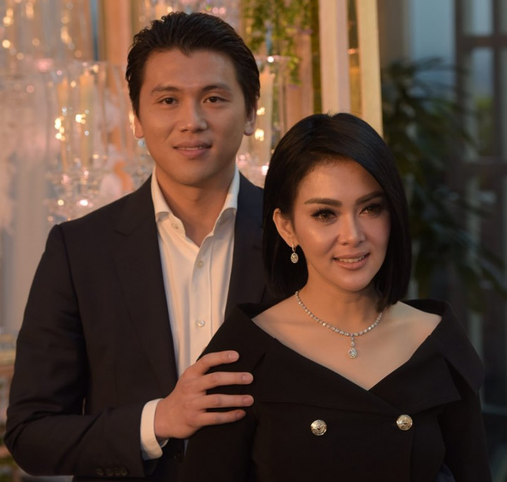 Tips Kecantikan ala Syahrini