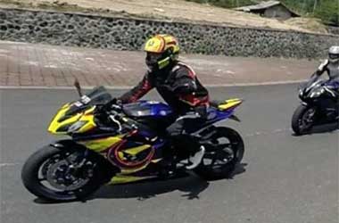 Mau Riding Jauh? Ini Perlengkapan Wajib yang Mesti Dikenakan