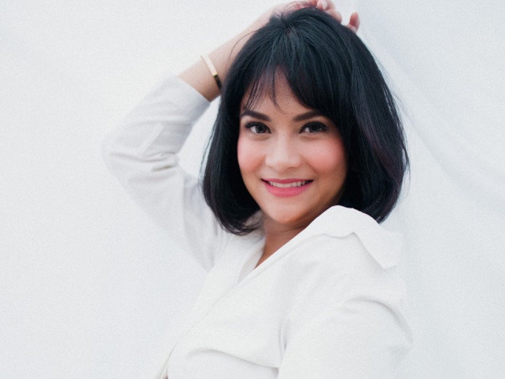 Vanessa Angel Melahirkan Anak Pertama