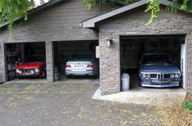 4 Risiko Besar Mobil Lama Nganggur di Rumah