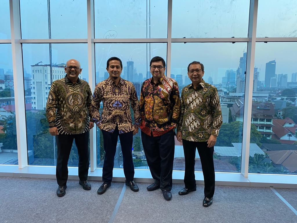 Jajaran direksi Tugu Reasuransi Indonesia. Foto: dok Antara.