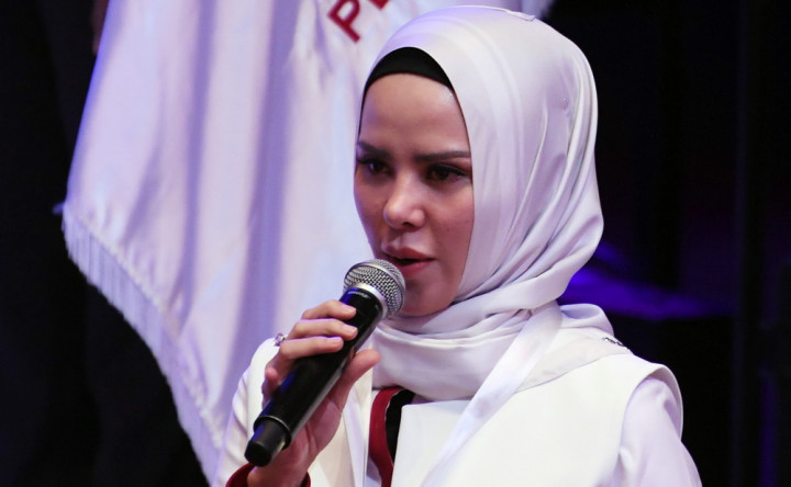 Angel Lelga Tegaskan Pernikahannya dengan Vicky Prasetyo Bukan Rekayasa